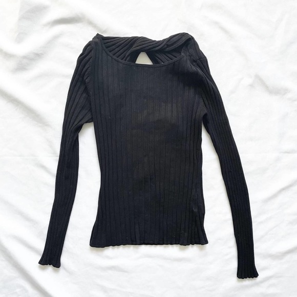 H&M Ribbed Wrapover Back Sweater Size Small - Picture 2 of 4